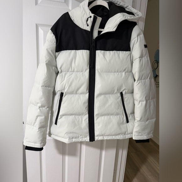 Dkny Other - DKNY Men’s Mixed Media Puffer Jacket